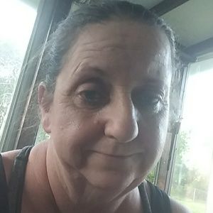 Meet your Posher, Carla